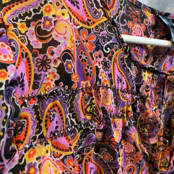Rock47-wrangler sheer blouse size L - round neck,rhinestones, paisley flowers - Picture 2 of 16